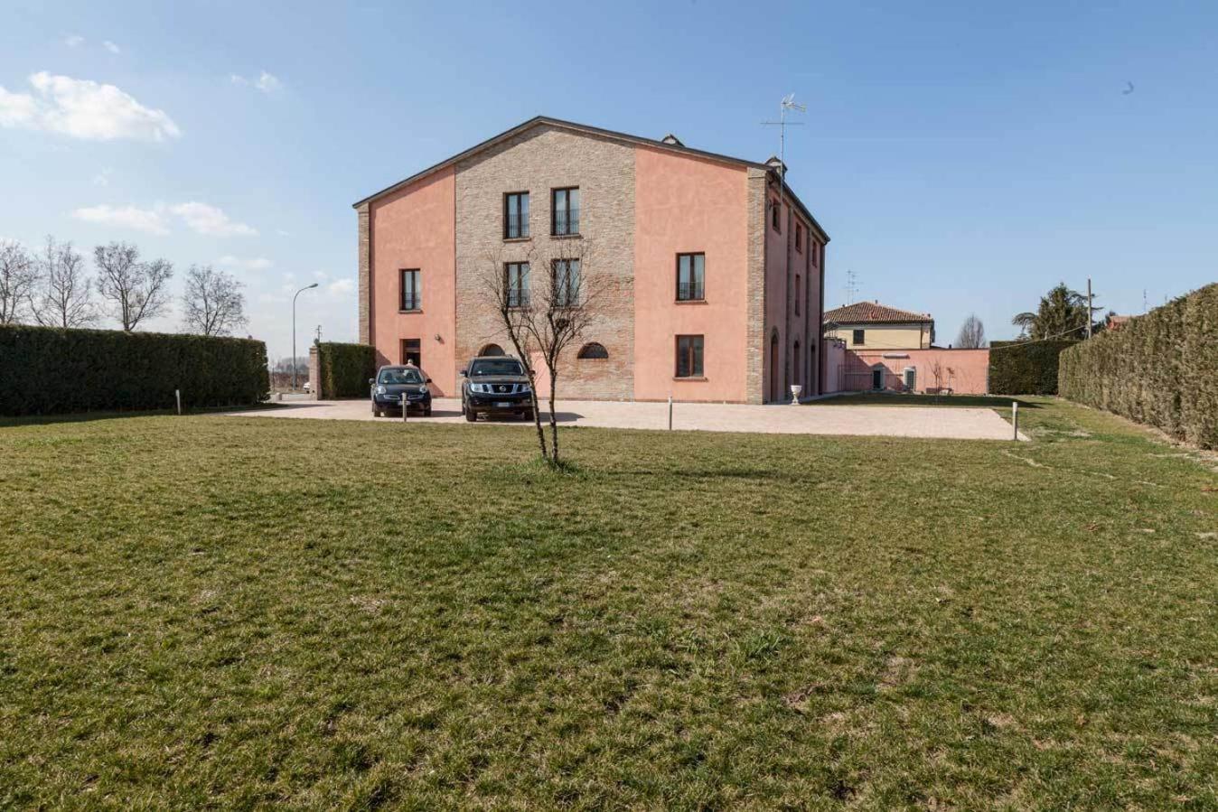 Diamantina Ferrara